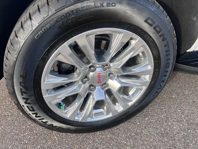 2024 GMC Yukon 4WD Denali