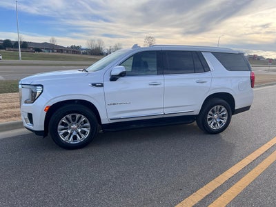 2024 GMC Yukon 4WD Denali