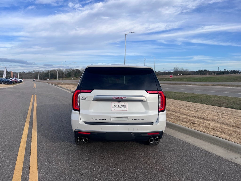 2024 GMC Yukon 4WD Denali