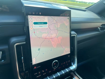 2025 GMC Yukon 4WD Denali