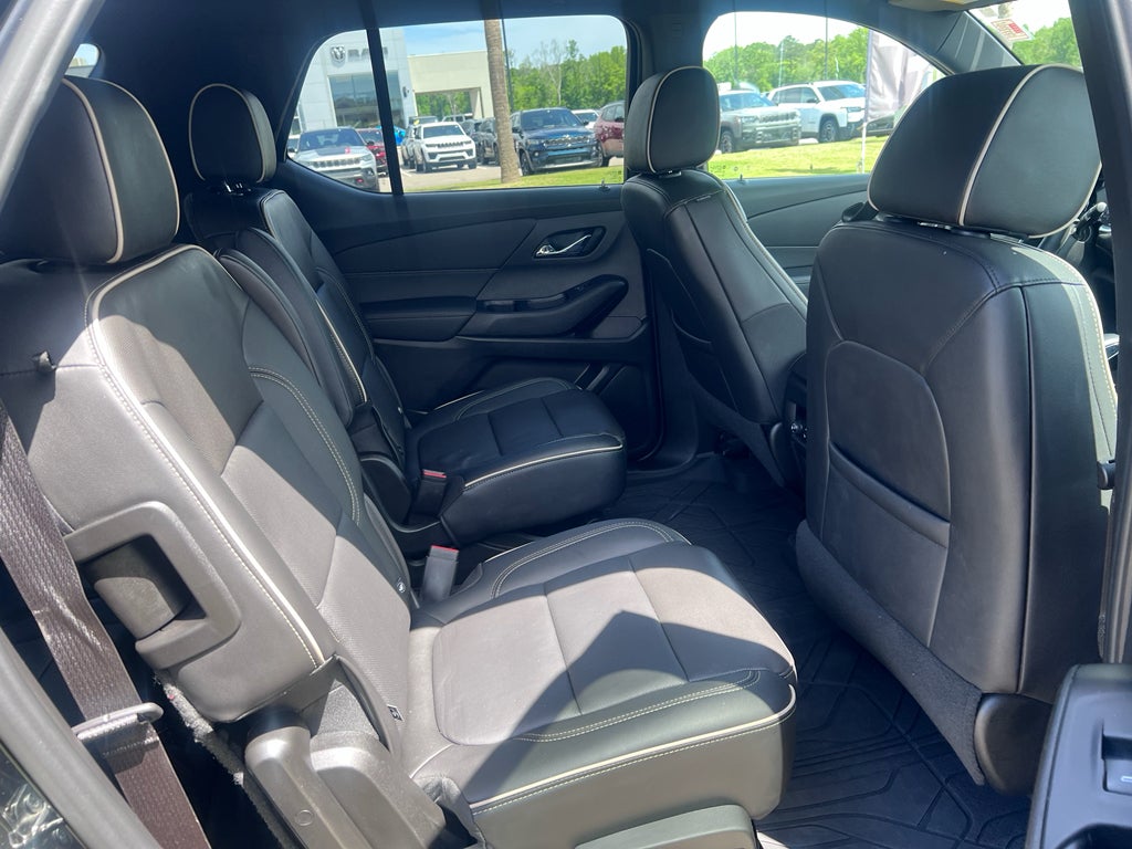 2023 Chevrolet Traverse FWD Premier