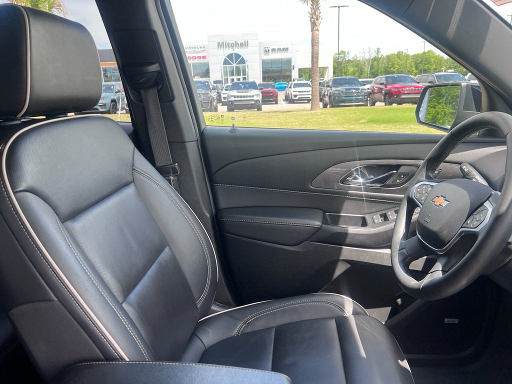 2023 Chevrolet Traverse FWD Premier