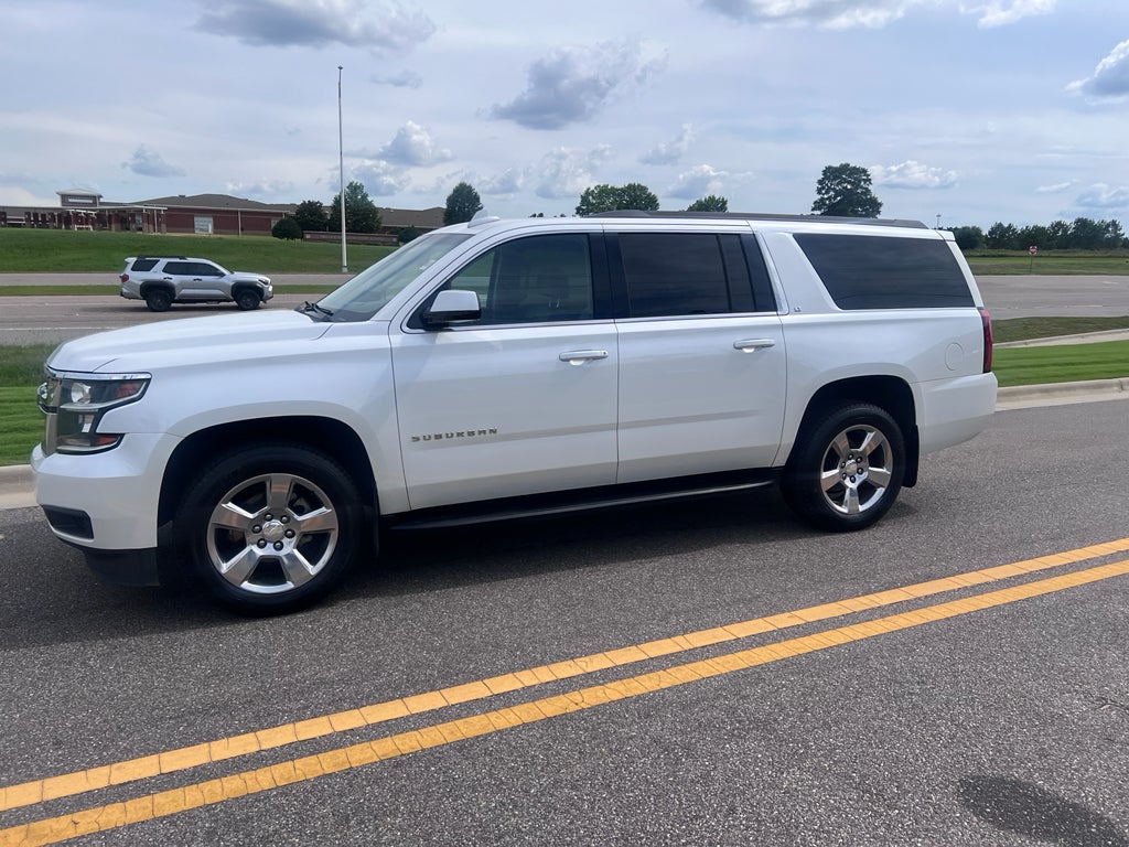 2018 Chevrolet Suburban LT
