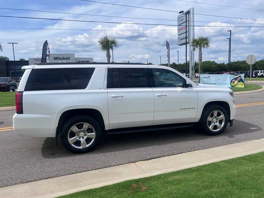 2018 Chevrolet Suburban LT