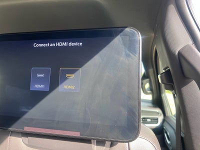 2022 Chevrolet Tahoe 4WD RST