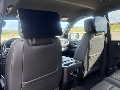 2022 Chevrolet Tahoe 4WD RST