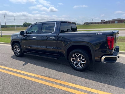 2022 GMC Sierra 4WD Crew Cab Short Box SLT