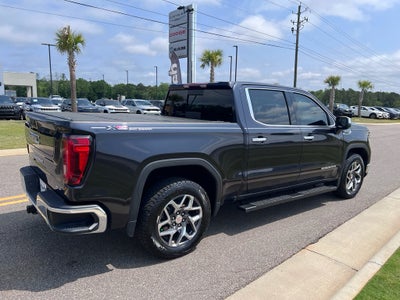 2022 GMC Sierra 4WD Crew Cab Short Box SLT