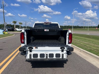 2023 GMC Sierra AT4