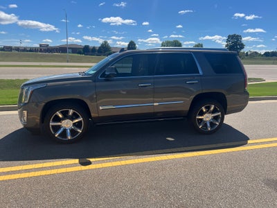 2016 Cadillac Escalade Premium Collection
