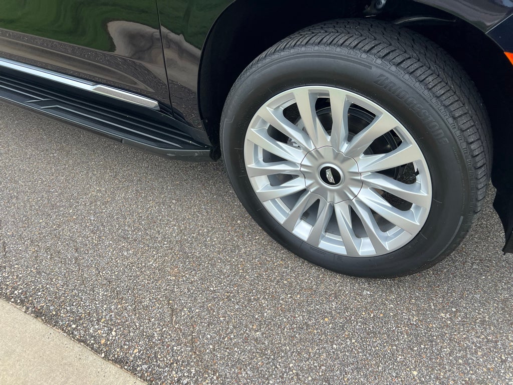 2023 Cadillac Escalade ESV 4WD Luxury