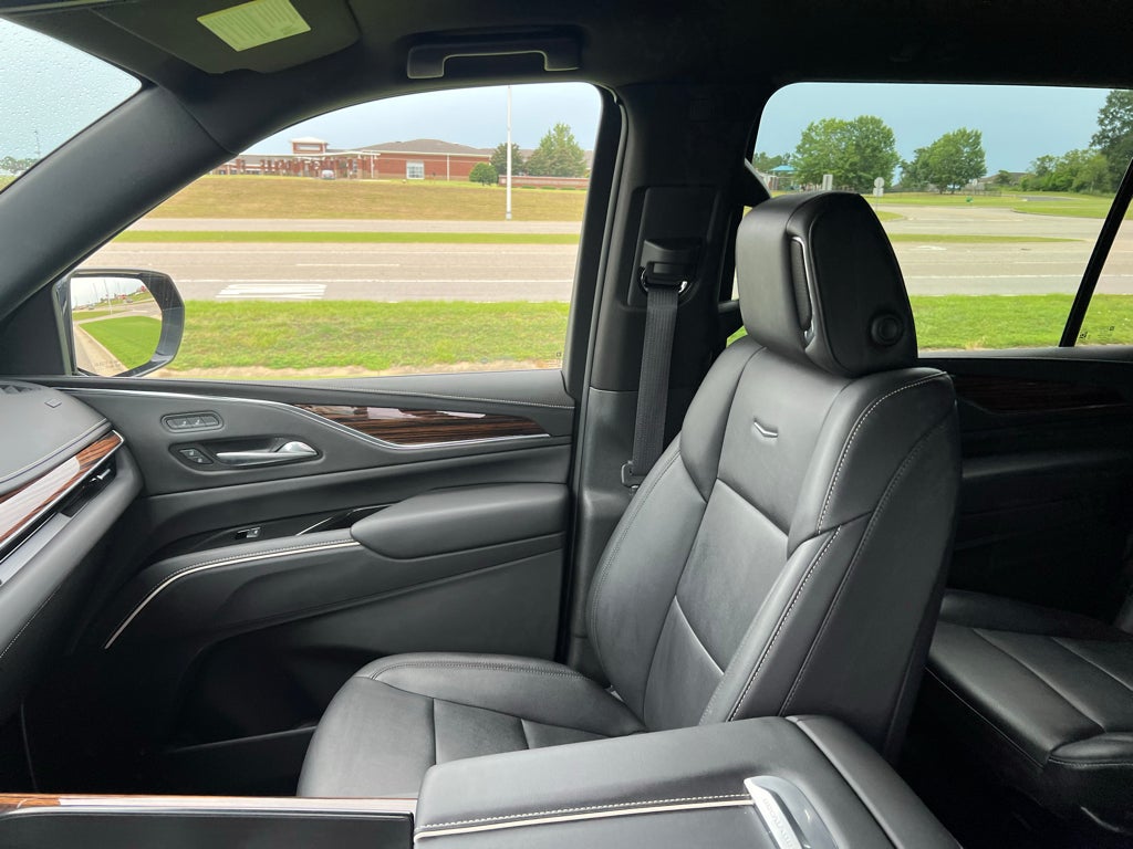 2023 Cadillac Escalade ESV 4WD Luxury