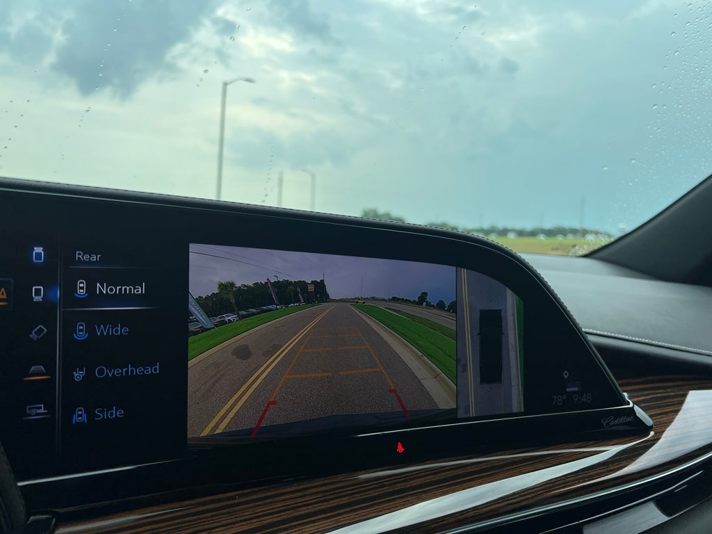 2023 Cadillac Escalade ESV 4WD Luxury