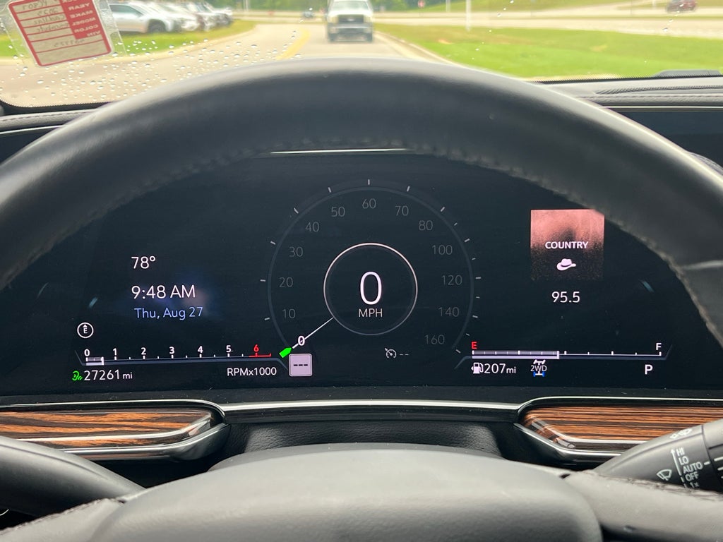 2023 Cadillac Escalade ESV 4WD Luxury