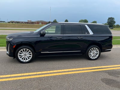 2023 Cadillac Escalade ESV 4WD Luxury