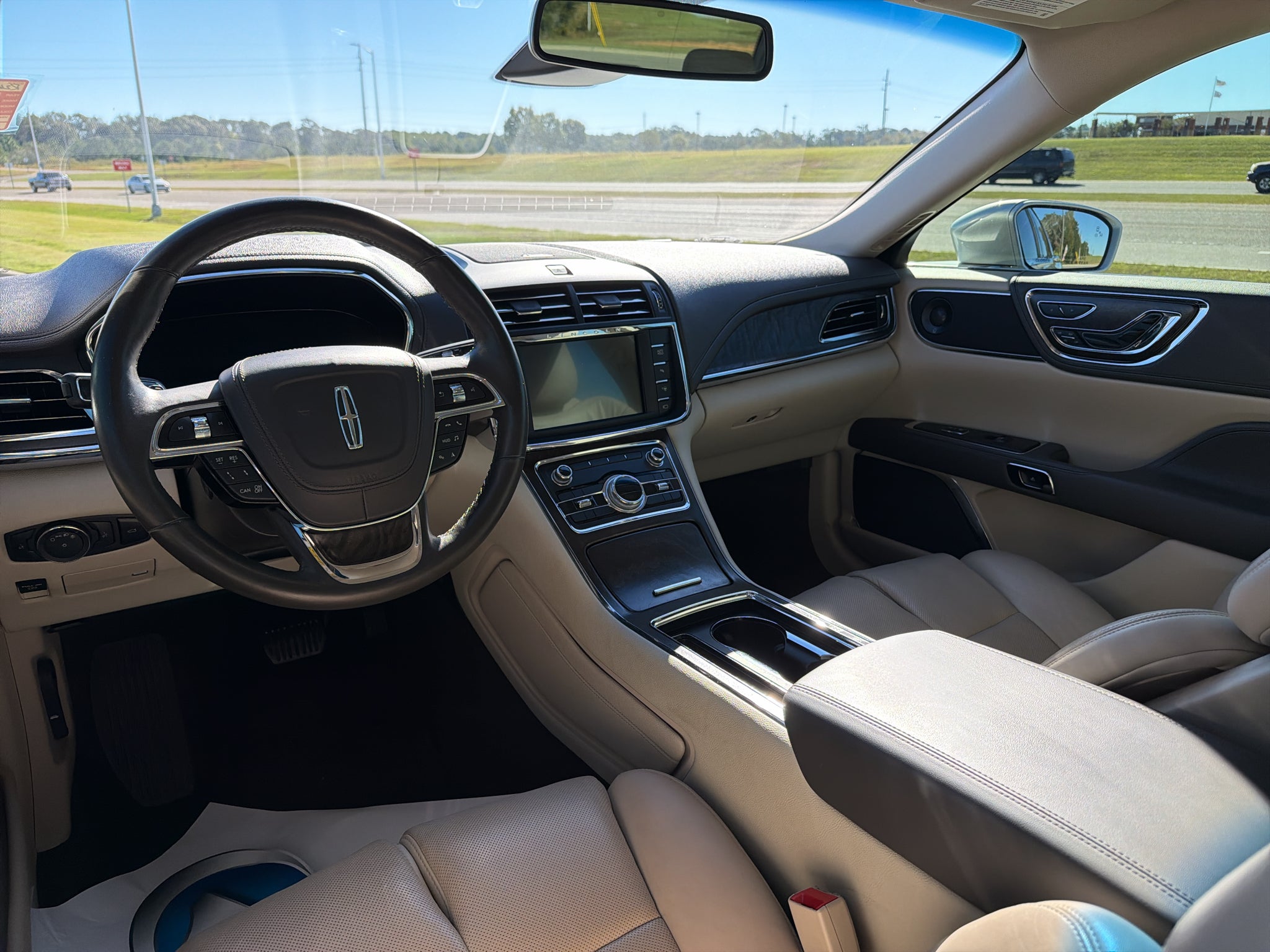 2019 Lincoln Continental Reserve