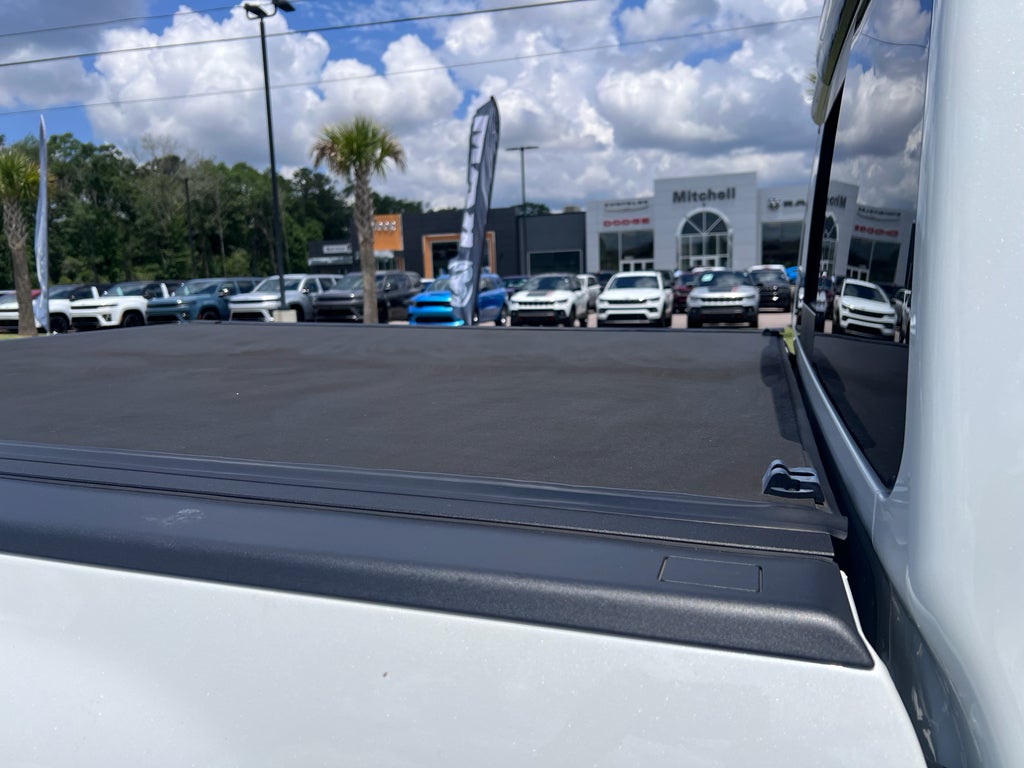 2024 Nissan Titan Crew Cab Platinum Reserve 4x4