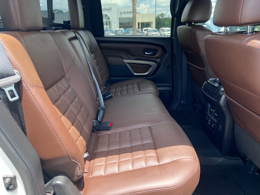 2024 Nissan Titan Crew Cab Platinum Reserve 4x4