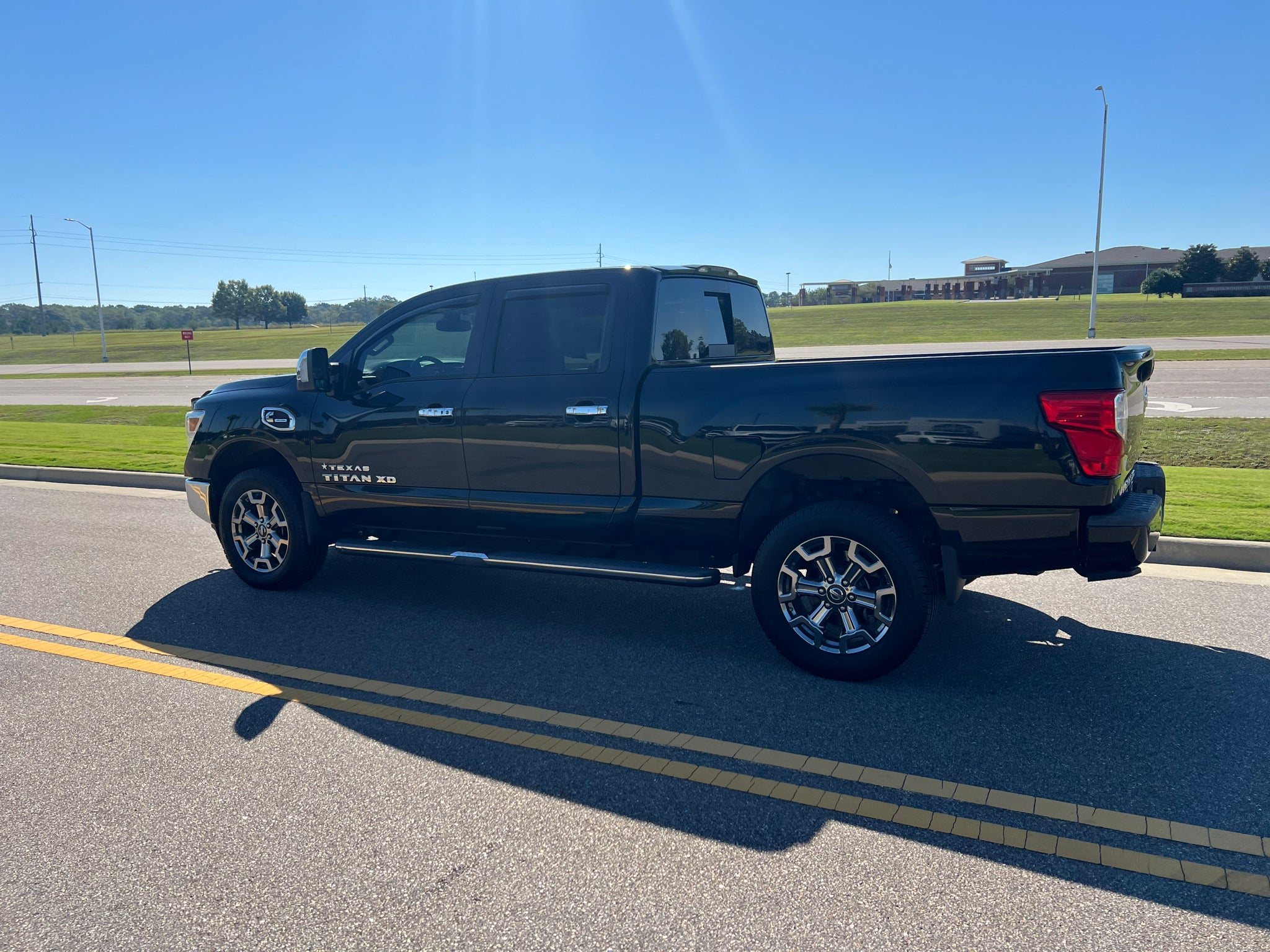 2019 Nissan Titan XD SL Diesel