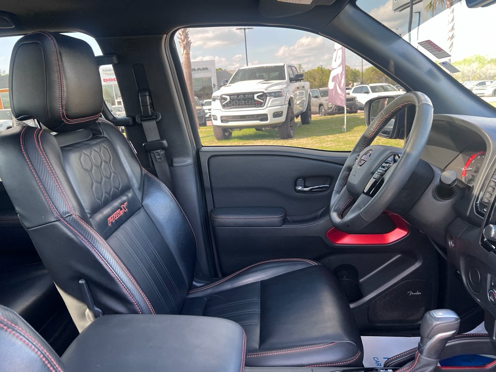 2023 Nissan Frontier Crew Cab PRO-X 4x2