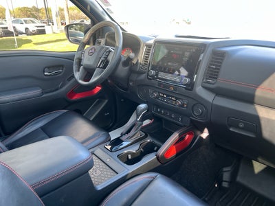 2023 Nissan Frontier Crew Cab PRO-X 4x2