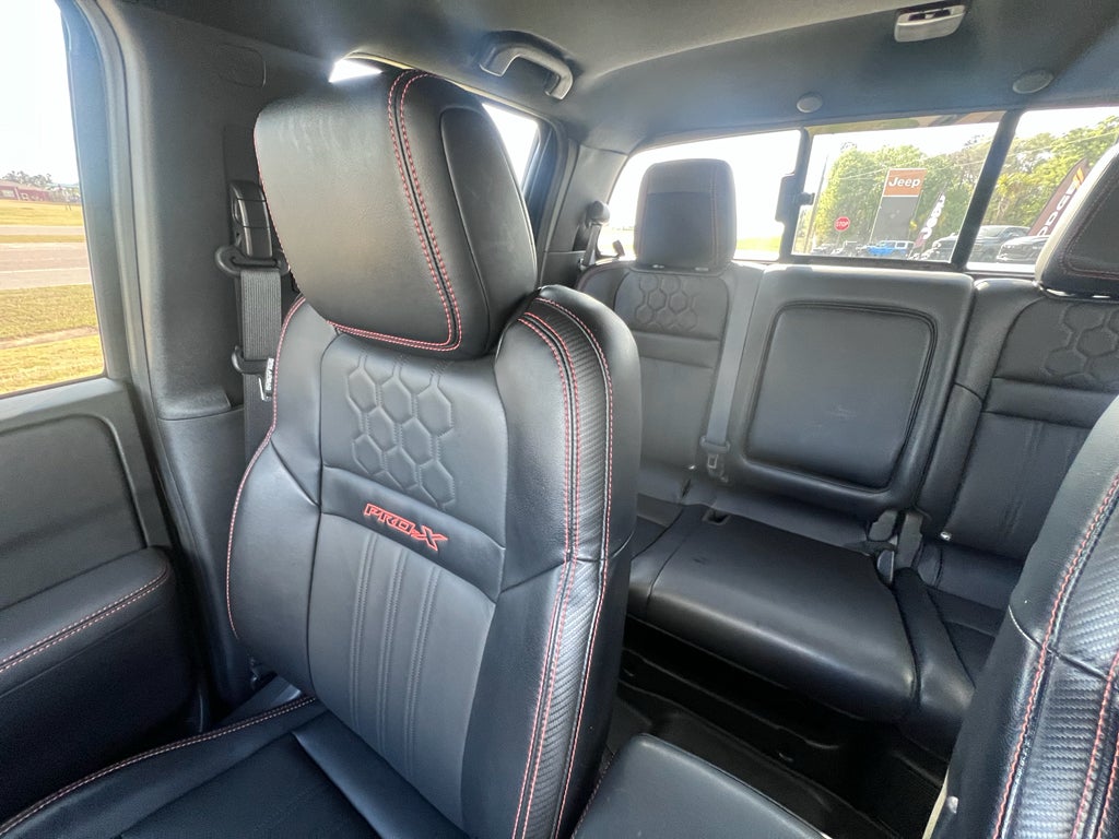 2023 Nissan Frontier Crew Cab PRO-X 4x2