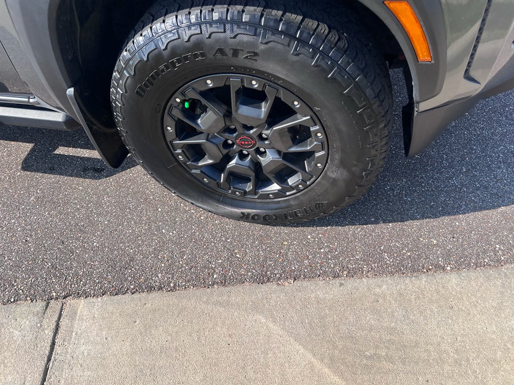 2023 Nissan Frontier Crew Cab PRO-X 4x2