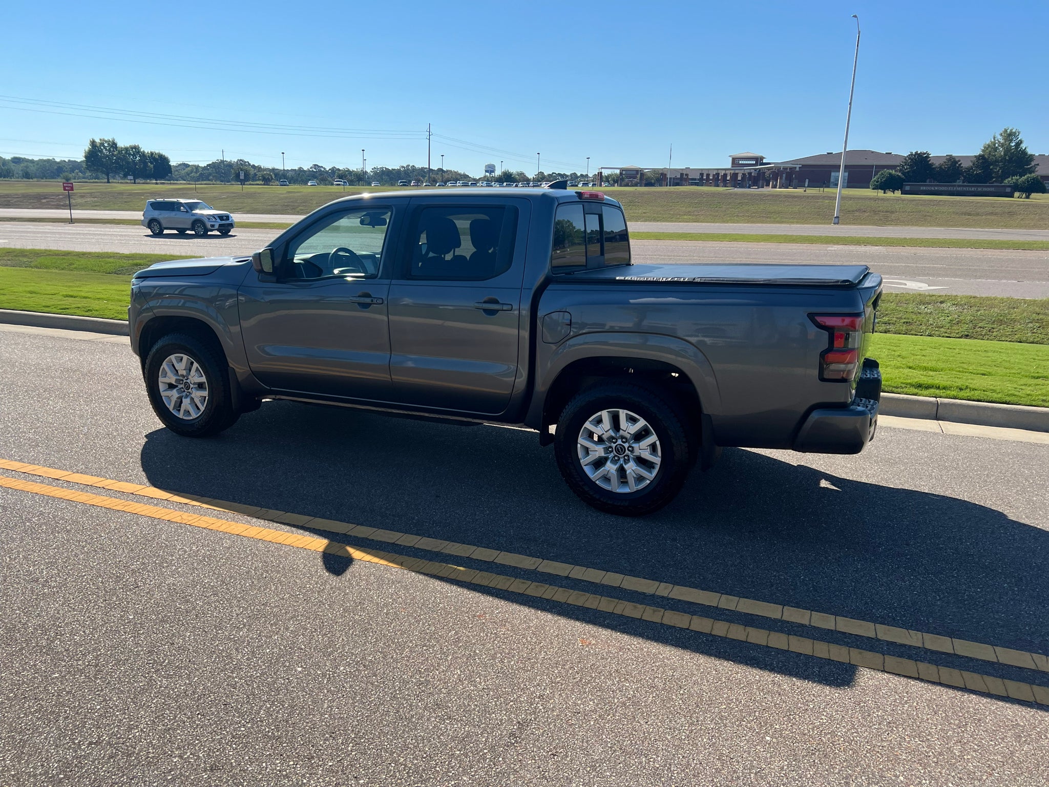 2022 Nissan Frontier Crew Cab SV 4x4