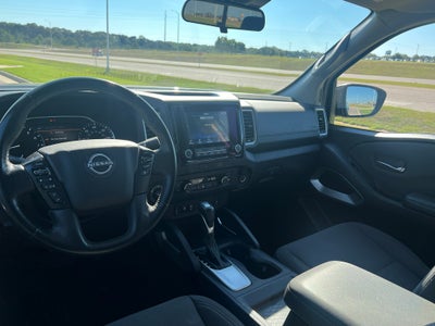 2022 Nissan Frontier Crew Cab SV 4x4