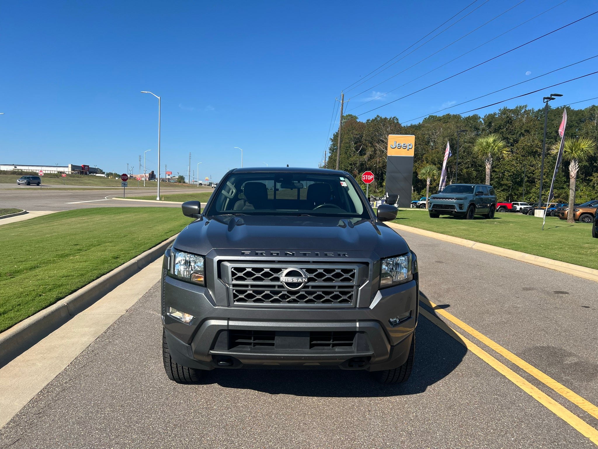 2022 Nissan Frontier Crew Cab SV 4x4