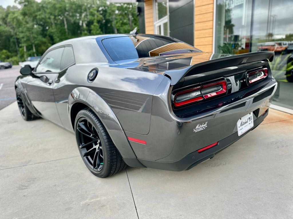 2022 Dodge Challenger R/T Scat Pack Widebody
