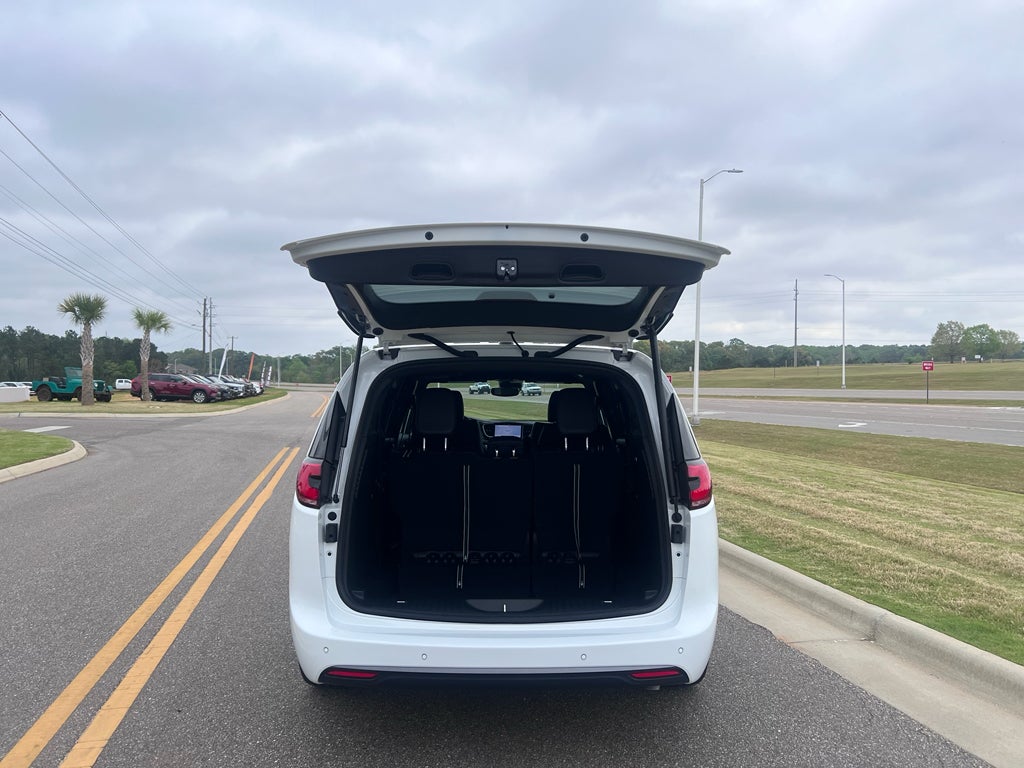 2026 Chrysler Pacifica PACIFICA SELECT