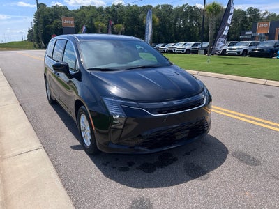 2027 Chrysler Pacifica PACIFICA SELECT