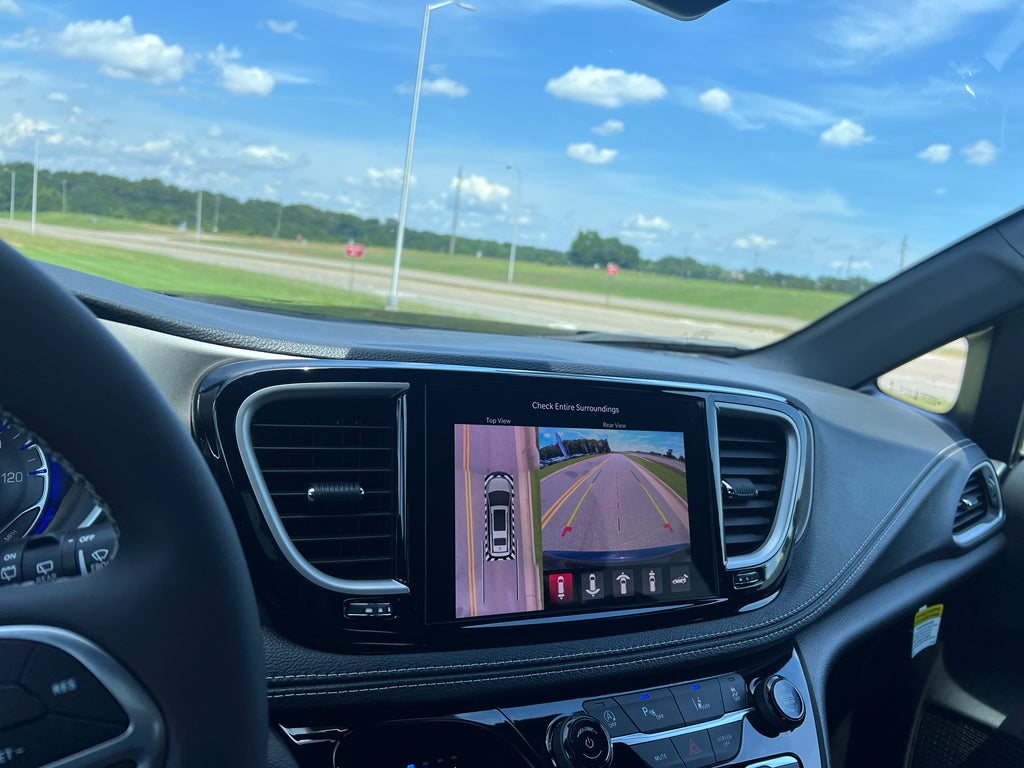 2027 Chrysler Pacifica PACIFICA SELECT