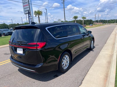 2027 Chrysler Pacifica PACIFICA SELECT