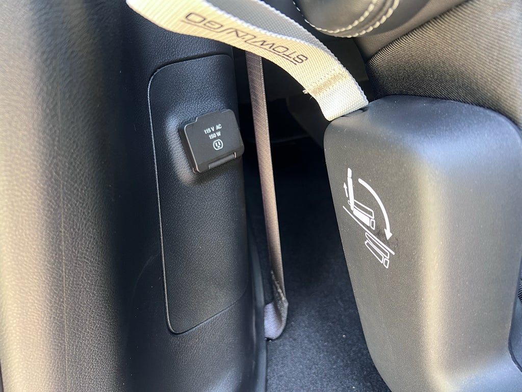 2027 Chrysler Pacifica PACIFICA SELECT