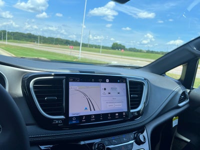 2027 Chrysler Pacifica PACIFICA SELECT