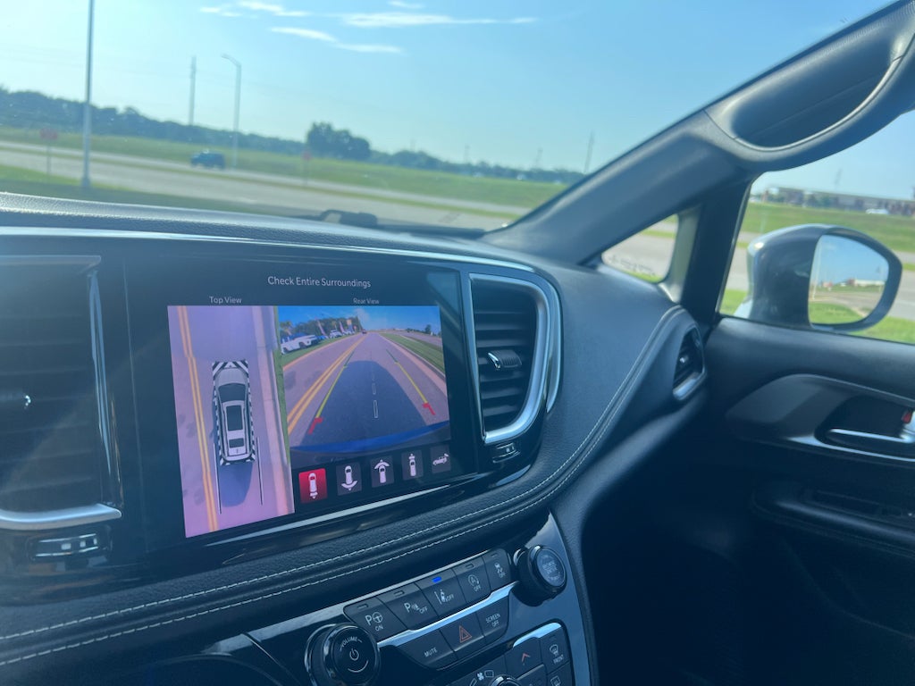 2022 Chrysler Pacifica Limited