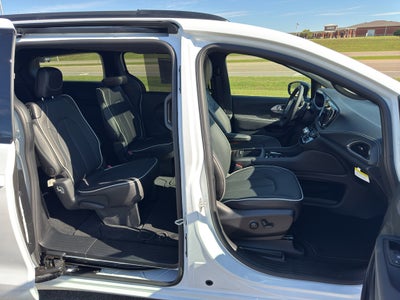 2026 Chrysler Pacifica PACIFICA LIMITED