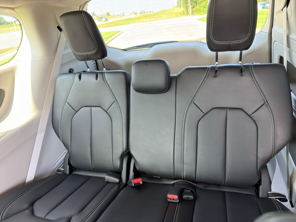 2023 Chrysler Pacifica Touring L AWD
