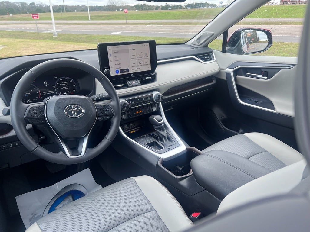 2024 Toyota RAV4 Limited