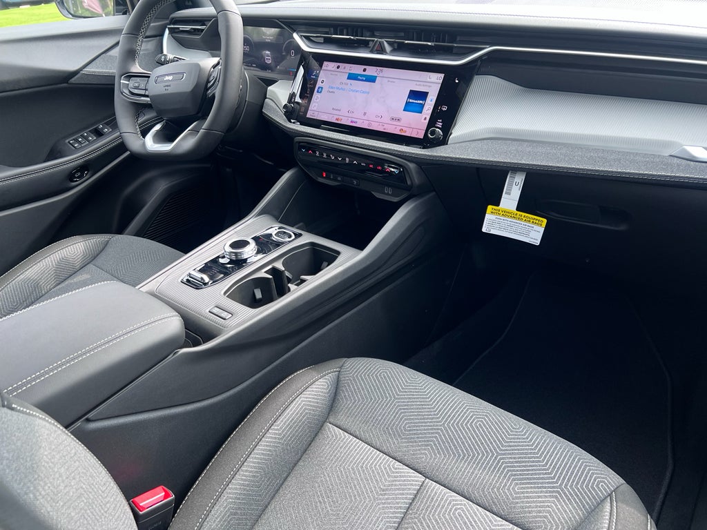 2026 Jeep Cherokee CHEROKEE LAREDO 4X4