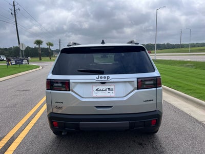 2026 Jeep Cherokee CHEROKEE LAREDO 4X4