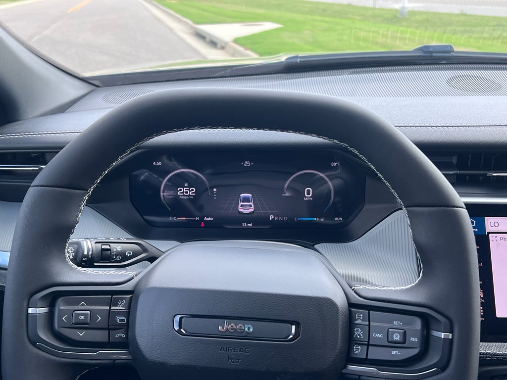 2026 Jeep Cherokee CHEROKEE LAREDO 4X4