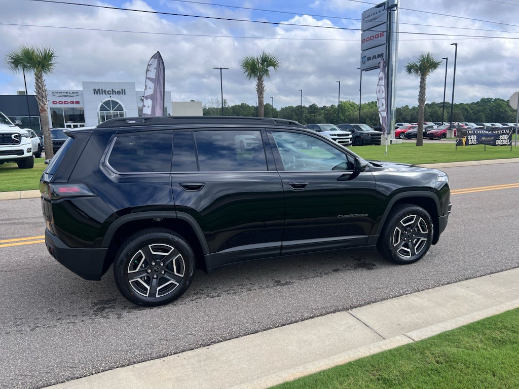 2026 Jeep Cherokee CHEROKEE LAREDO 4X4