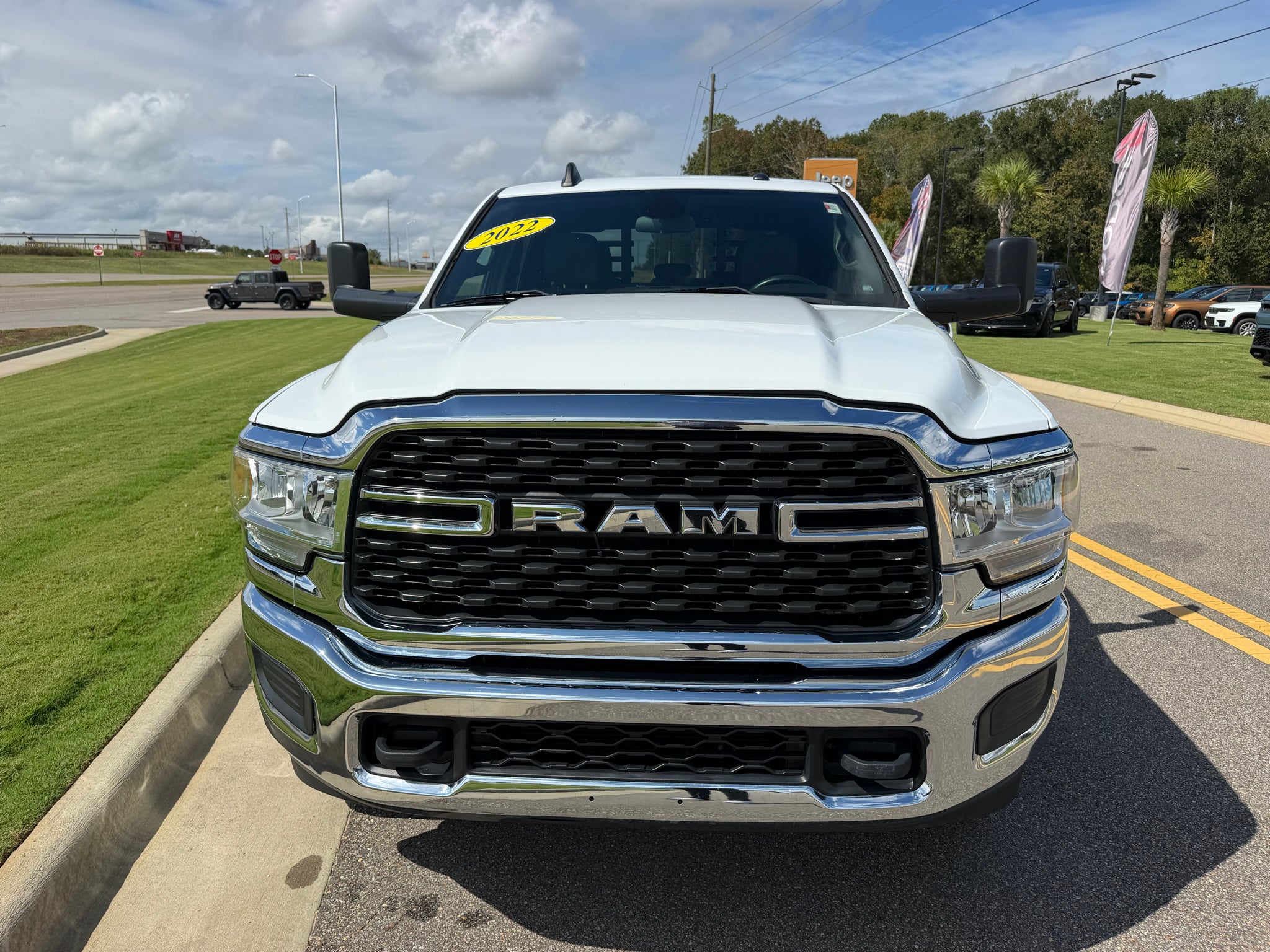 2022 RAM 3500 Big Horn Crew Cab 4x4 8' Box