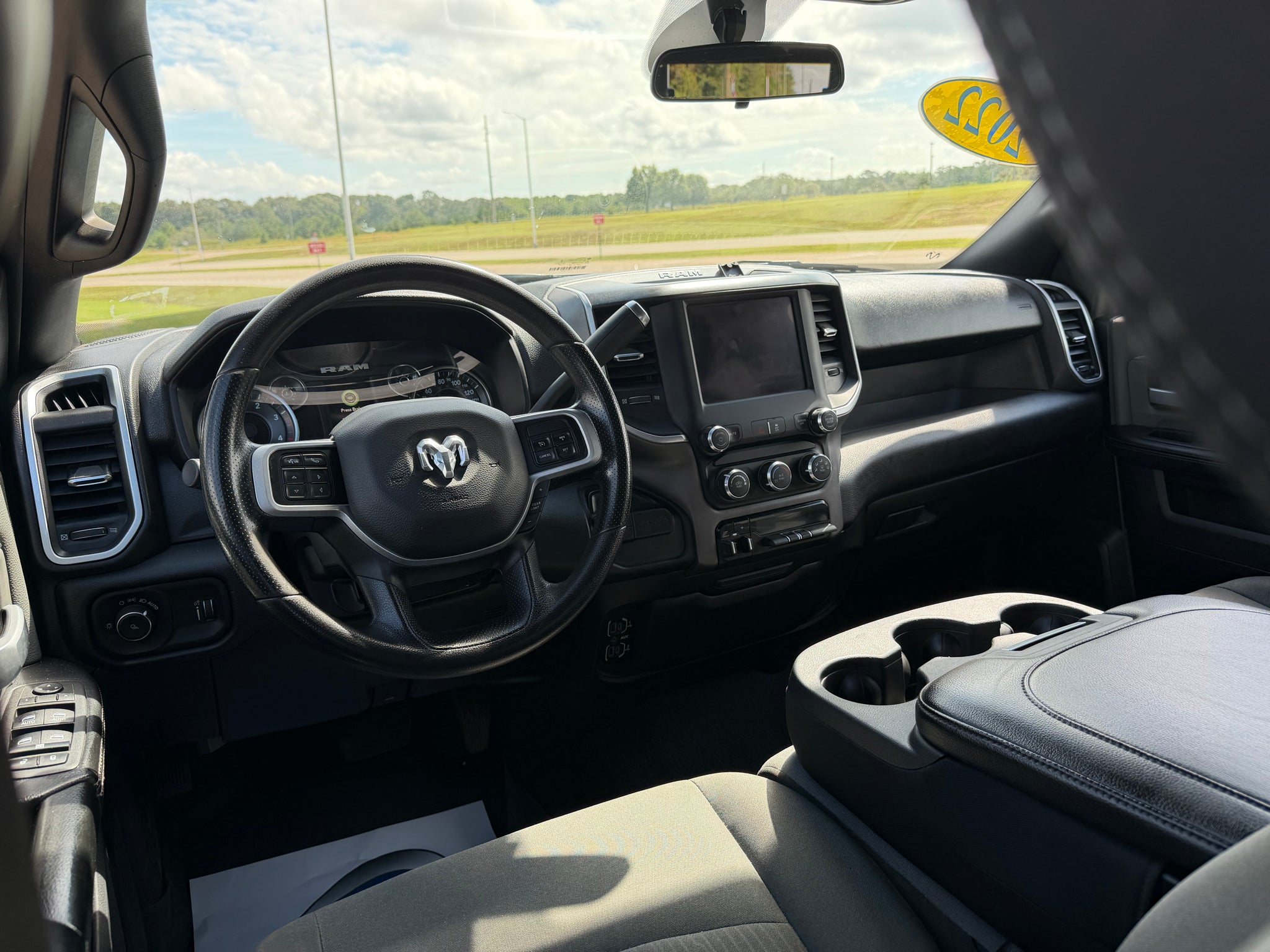2022 RAM 3500 Big Horn Crew Cab 4x4 8' Box