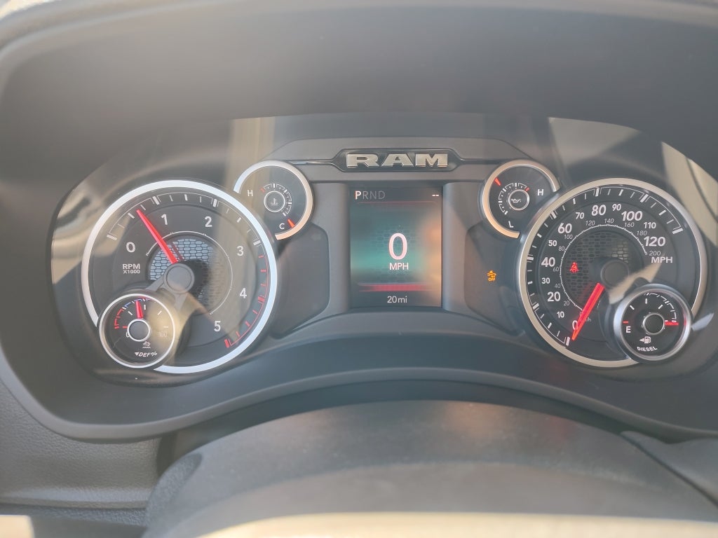 2026 RAM 2500 RAM 2500 BLACK EXPRESS CREW CAB 4X2 8' BOX