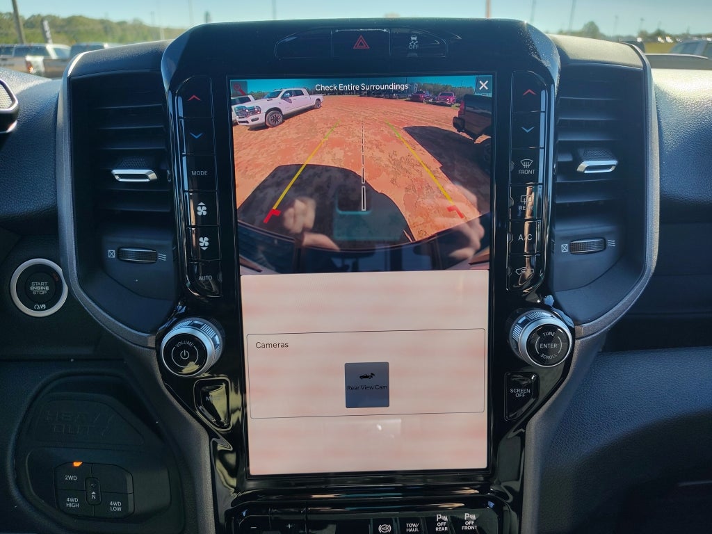 2026 RAM 2500 RAM 2500 TRADESMAN CREW CAB 4X4 6'4' BOX