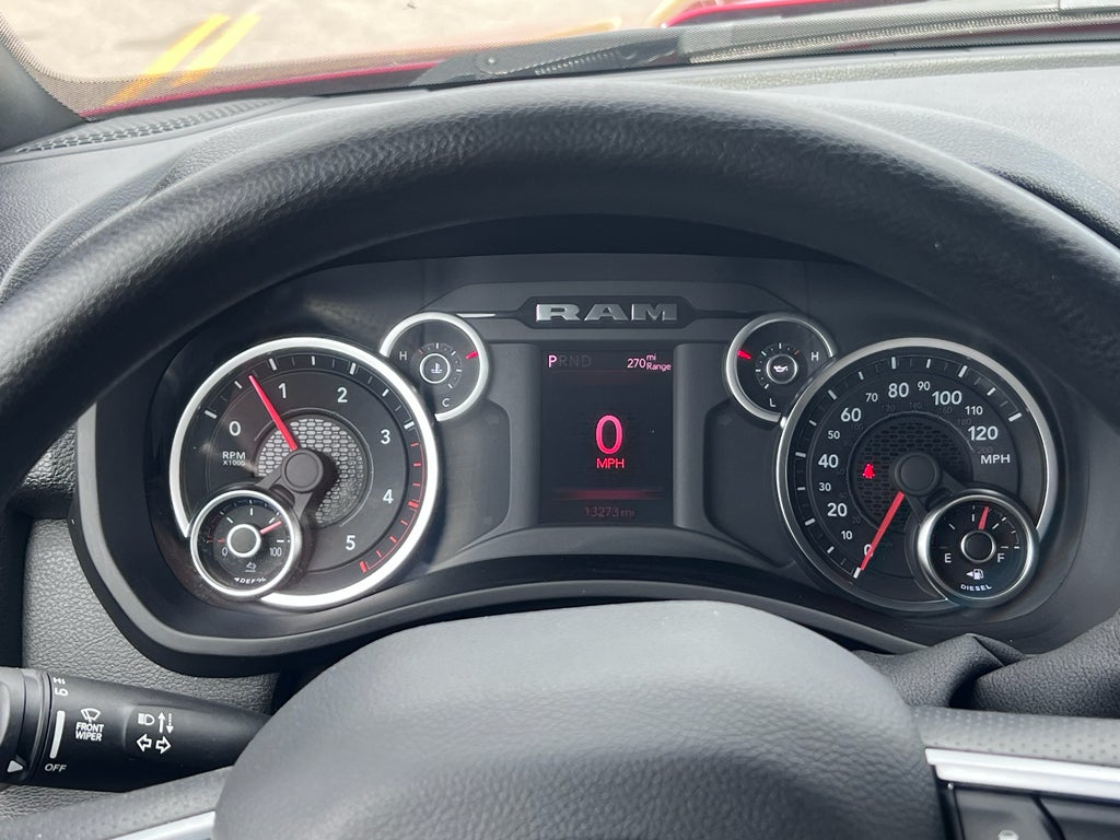 2025 RAM 2500 Tradesman Crew Cab 4x4 6'4' Box